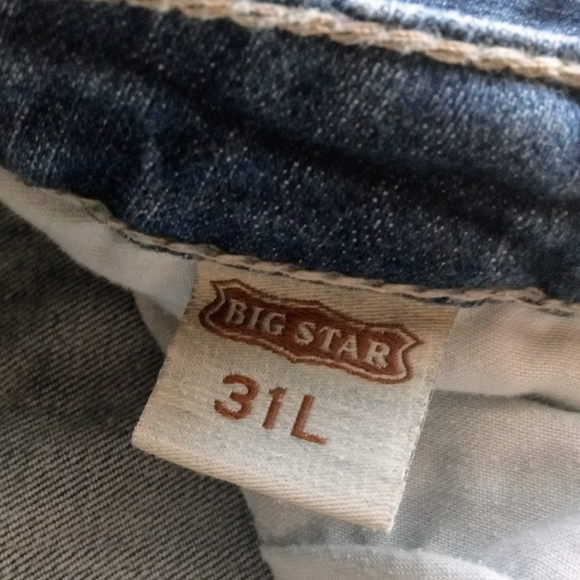 Big Star Boot Cut Blue Jeans - Picture 2 of 4
